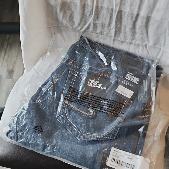 Silver Jeans Blue Straight Leg Men's Jeans - Picture 3 of 7